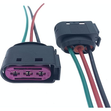 Kompatibel mit den Sicherungshaltern der älteren Modelle Bora, Bora Classic und Golf 4 sowie dem Stecker des Batteriesicherungskastens des Käfers. (1/4)