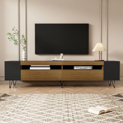 Meuble TV 180 x 36 x 43 cm en MDF et panneaux de particules noir et bois, 2 portes, niches ouvertes et passe-câbles – de FLORAGRACE pour salon moderne (1/5)