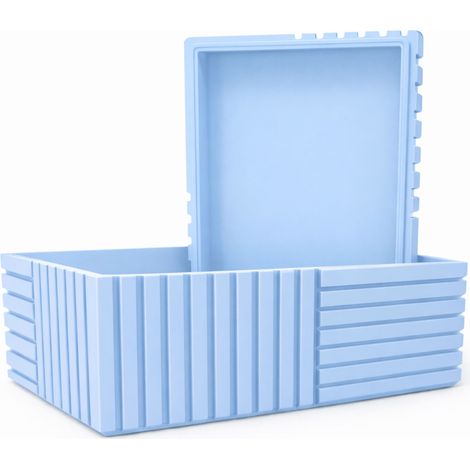 Caja organizadora azul ranurada con tapa para objetos pequeños de oficina.