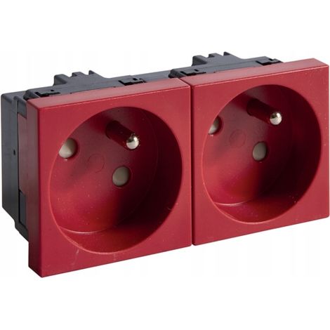 tehalit.GB-EG Prise avec/sans 33 degrés double 45x45mm sans halogène rouge EER2333020