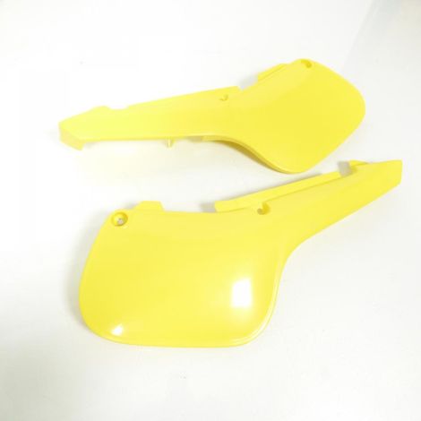 Caches latéraux jaune droit et gauche UFO pour moto Suzuki 60 RM (1/3)