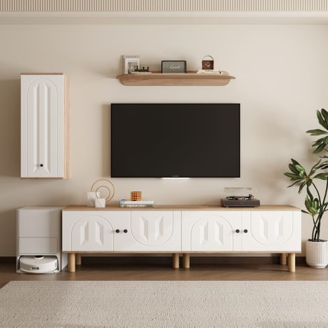 Meuble mural de salon en 3 parties, comprenant : une armoire haute, des placards et une étagère murale. Blanc et bois, panneaux de porte sculptés. (1/5)