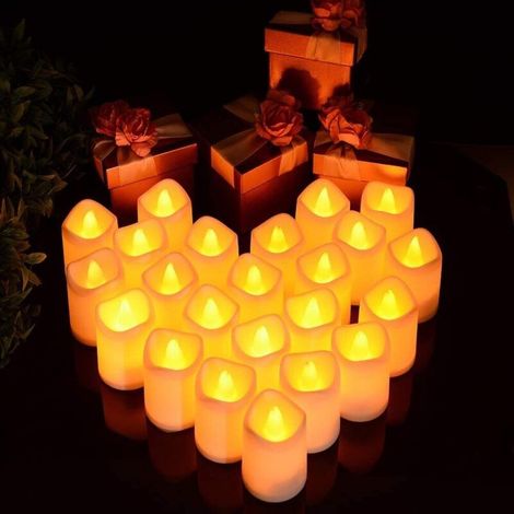 QAZQA 24 Pièces Bougies à LED, LUNSY Bougies Chauffe Plat sans Flamme, Bougie Electrique Vacillante Décoration D'ambiance Intérieure & Extérieure pour Noël, Pâques, Mariage, Fête (piles incluses) (1/5)