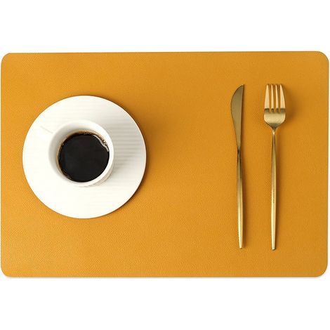 Tovagliette gialle, dimensioni 4330 cm, set da 4, resistenti tovagliette da cucina in PVC, facili da pulire, eleganti.