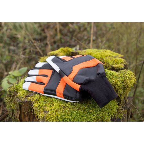 Motorsägenhandschuh Forester Gr. 9/L (1/4)