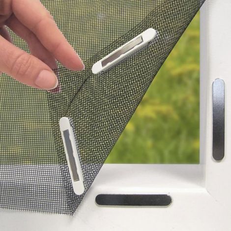 1 Moustiquaire fenêtre magnétique, maille noire découpable, fixation adhésive sans perçage, pour fenêtres standard et de toit (1/5)