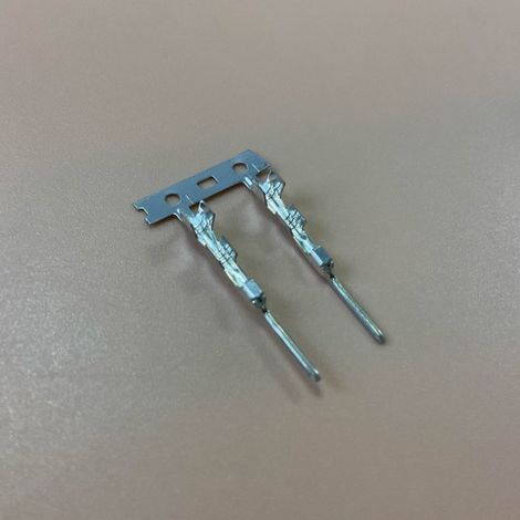 7114-1670-02 Automotive connector, plug, wire harness terminal (1/4)