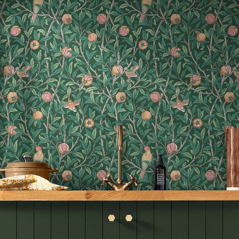 Papier peint intissé à motif – Bird & Pomegranate – Vert profond – 1005 x 52cm – Raccord droit 75.03cm – Appliquez la colle directement sur le mur
