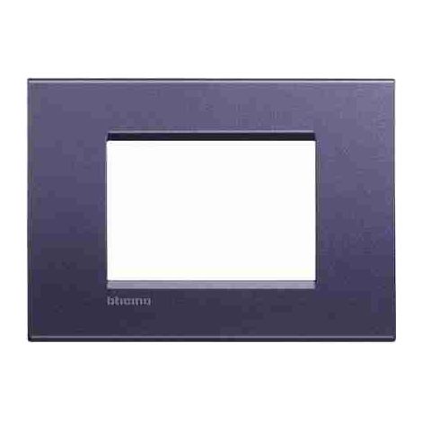 BTILNA4803CB Placca quadra Livinglight 3 moduli