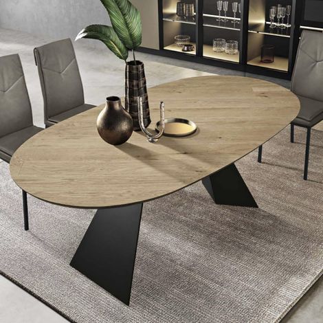 Tavolo fisso TOKYO 210 cm con base in metallo nero e piano in Rovere Crudo (1/5)