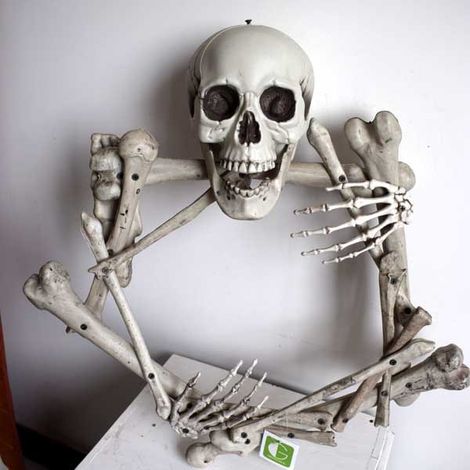Girlande aus Kunststoff mit Skelettmotiven für Halloween, Dekorationsartikel für Bars, geheime Räume, Spukhäuser, Skelettserie (1/4)