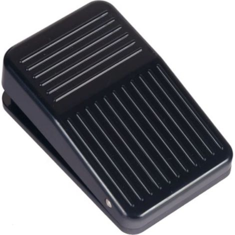Interruttore a pedale 105X78 in plastica nera (1NO/1NC) 10A FS01