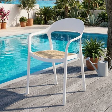 Chaise polypropylène design blanche et aspect rotin Osanna (1/5)