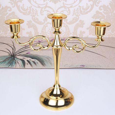 (Or à trois têtes) Ornement de chandelier de style européen pour les dîners aux chandelles, les restaurants, les hôtels et la décoration intérieure.