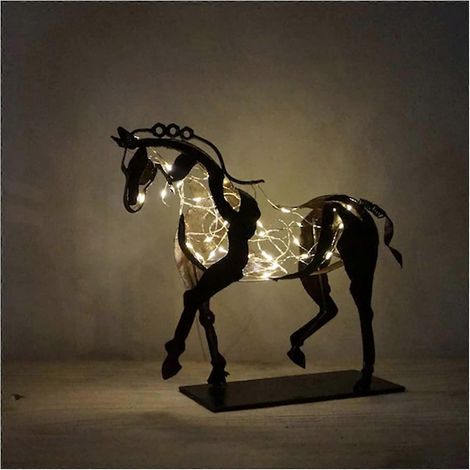 Sculpture de cheval en métal rustique, statue de cheval debout, guirlande lumineuse LED blanc chaud, sculpture animale, décoration pour la maison ou le restaurant (1/4)