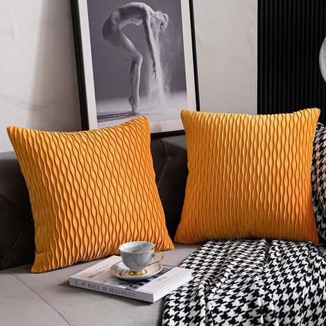 Housses de Coussin de Canapé Jaune doré: 2 Pack 45cmx45cm Taies d'oreiller Carrées en Velours Rayé d'origine pour la Décoration Intérieure de la Chambre (1/5)