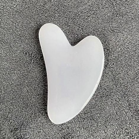 Gua Sha Gouache-Schaber aus natürlichem Jade-Harz für Gesicht und Körper – Hautstraffung, Faltenreduzierung, Schönheits- und Spa-Pflegewerkzeug – Harz Weiß-C (1/5)