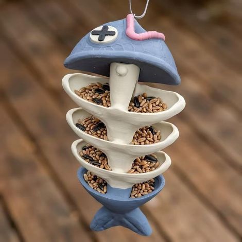 2PC-Mangeoire à Oiseaux Suspendue en Résine Forme Arête de Poisson, Distributeur de Graines pour Colibris, Décoration de Jardin Extérieur (1/5)