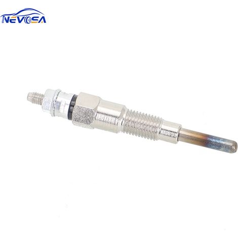 Stock 16851-65510 16851-65510 is suitable for Kubota automotive diesel preheating glow plugs.