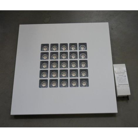 Luminaire plafonnier LED 25W encastré acier blanc 596x596x36mm 4000K 4200lm 40-80° non-dimmable alim 230V IP20 Creavo TRILUX (1/2)