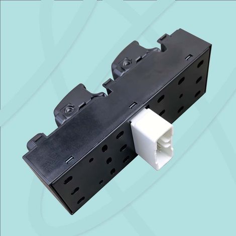 93570-1C110 is suitable for Hyundai Getz Matrix window lift switches and Cheryma models. (1/4)