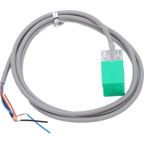 Interrupteur de proximité inductif à trois fils, distance de détection 5 mm, adapté aux équipements électroniques industriels, DC 10-30V PL-05P (PNP). (1/5)