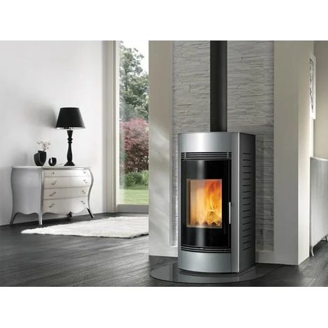 Stufa a legna per riscaldare l'acqua oasi aq 16 kw