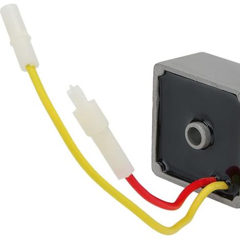 The voltage regulators 691188, 491546, 793360 and 794360 are compatible with Brig-GS & Stratton. (1/4)