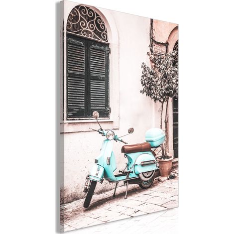 Abbildung – Kultige Vespa (einteilig) vertikal (1/3)