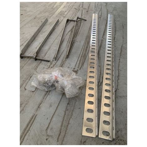 Kit brides de fixation pour 1 capteur solaire T25 pose parallèle au toit 0° EMAT 5000-283