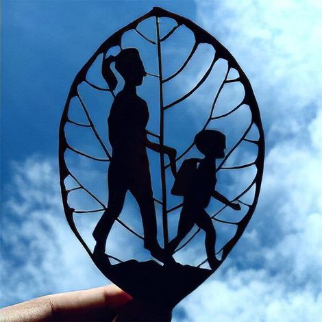 Décoration murale en métal noir silhouette feuille artisanale figurine cadeau fête des mères déco intérieure moderne (1/3)