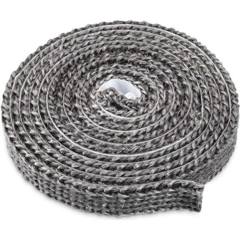 Self-adhesive sealing strip for wood stoves, fireplaces and ovens, made of fiberglass, heat resistant up to 550°C, dimensions 3mm x 20mm x 3m, ideal for oven and boiler doors. (1/4)