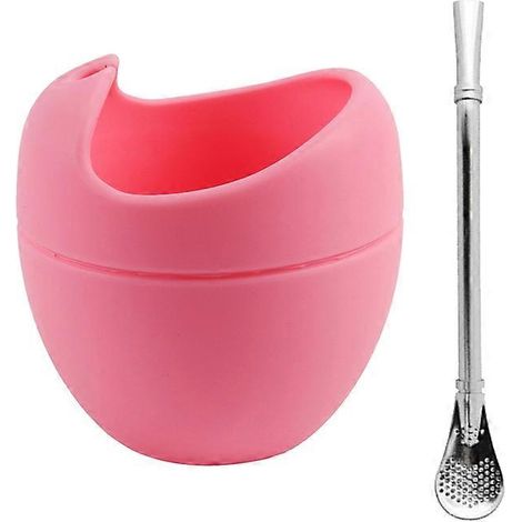 Set aus wiederverwenaren Yerba-Mate-Bechern, komplett mit Filter, Silikonstrohhalm und Edelstahlstrohhalm zum Trinken.