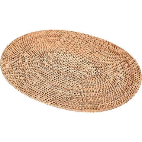 Sets de table ovales et ronds en rotin tressé, antidérapants et résistants à la chaleur, naturels et polyvalents. (1/5)