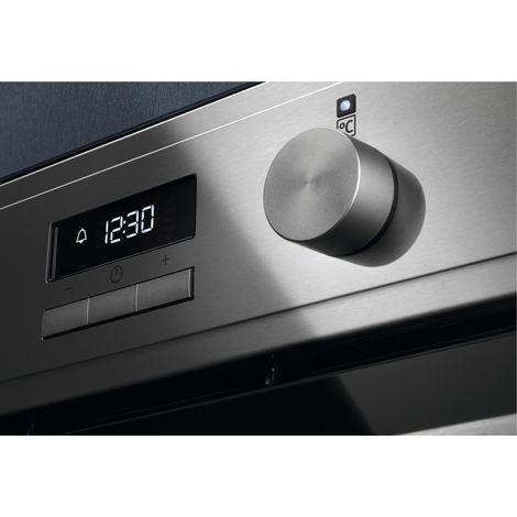 Electrolux EOM3H04X forno 2790 W A+ Nero, Acciaio inox (1/5)