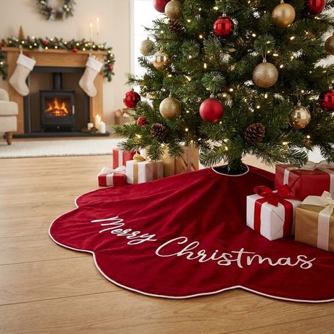 Classic Red Embroidered Merry Christmas Tree Skirt (1/2)