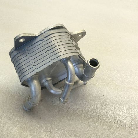 25560-5B7-A01 convient aux refroidisseurs d'huile de transmission/réchauffeurs d'huile ATF des Honda Accord et Acura MDX. (1/4)