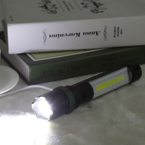 Ultrahelle, wiederaufladbare LED-Taschenlampe, blinkendes Warnlicht, Outdoor-Beleuchtung für Jagd und Camping, leistungsstarke Taschenlampe mit Signallicht (1/5)