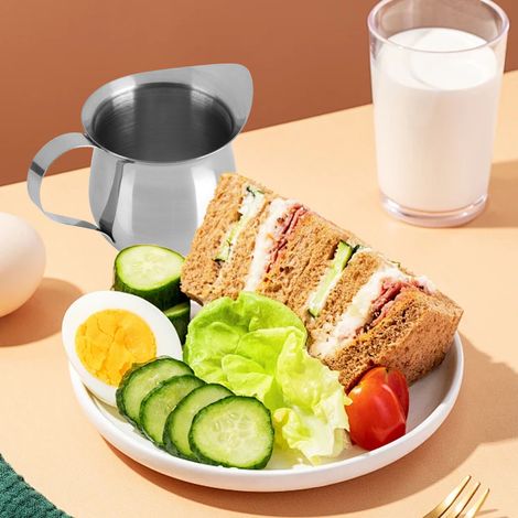 Pichet à lait multifonction en acier inoxydable de 90 ml pour mousser le lait, idéal pour le latte art et la cuisine. (1/5)