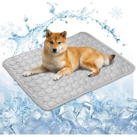 Cooling Mat for Dogs70x55cm, Scratch-Resistant Premium Polyester Fabric, Dog Cooling Mat, Non-Toxic Foldable Easy-Clean Pet Cooling Mat for Indoor, Outdoor and Car Use (L/Grey) (1/4)