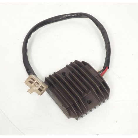 [PRODUIT D'OCCASION] Régulateur de tension origine pour moto Yamaha 850 Fazer 1998 à