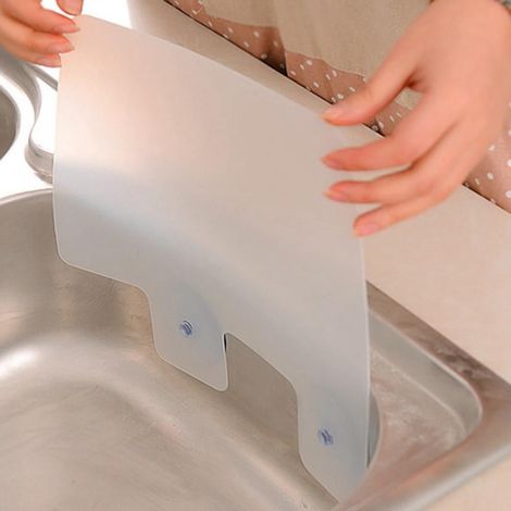 Water Baffle - 28x24 cm Heat Resistant Plastic Splash Guard for Kitchen Sink Bathroom Basin - Adjustable Height with Strong Suction Cups - Set of 3 (1/5)