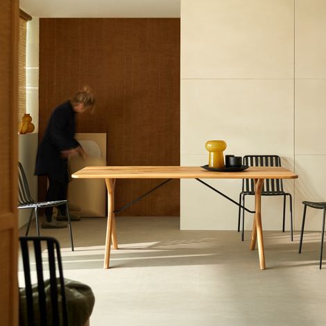Tikamoon Martin Table à manger en chêne H 74.9 cm × L 280 cm × P 95 cm (1/5)