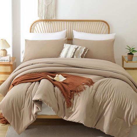Parure de lit 3 pièces pour très Grand lit californien, Taupe (1 Couette bohème Brun Clair et 2 taies d'oreiller), Couvre-lit Doux et léger (1/5)