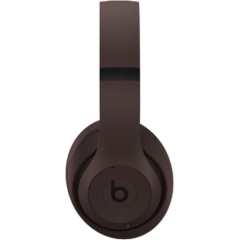 Beats Studio Pro casque audio sans fil design moderne pour intérieur (1/5)