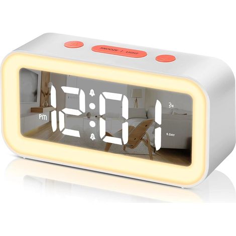 Réveil Numérique, Horloge Numérique LED avec Veilleuse Réglable Lumière Fonction Snooze 2 Alarme 12/24Hr Alimenté par USB Reveil Numerique Enfant Ado Adulte Chambre Chevet(Blanc) (1/5)