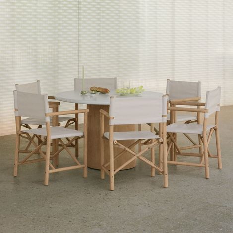 Set de mesa redonda Ø120 cm en cemento Sharpay y 6 sillas de director plegables de jardín en madera de acacia Olivia SKLUM        (1/5)