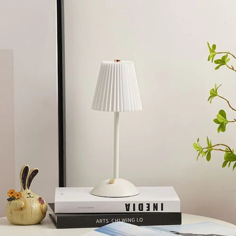 Lampe de table rechargeable, petite lampe de bureau avec abat-jour en tissu, lampes LED 3 couleurs à intensité variable, veilleuse (1/5)