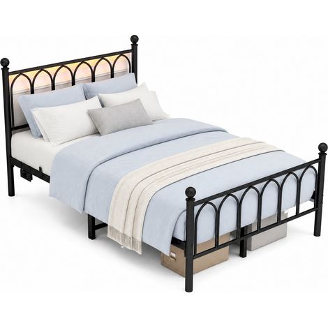 Lit 120x200 cm en métal noir avec tête et pied de lit hauts, LED connectée, station de charge USB, rangement sous le lit et sans sommier - CHICFURN (1/5)