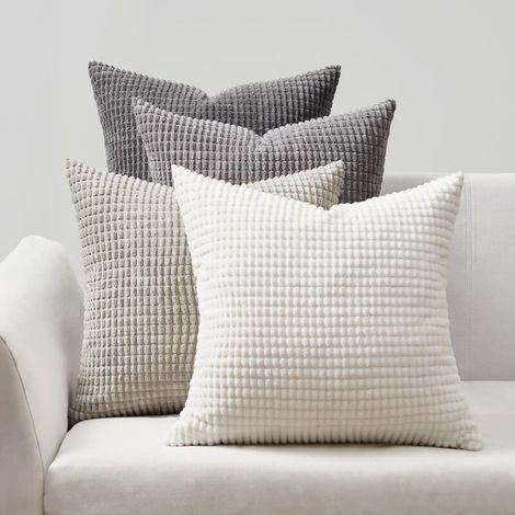 Set aus 4 Kissen 40 x 40 cm aus ultraweichem beigefarbenem und grauem Samt mit Mustern, dekorative Lesekissen für Schlafzimmer, Garten, Wohnzimmer oder Schlafzimmer. (1/5)